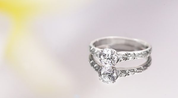 K18 0.7ct エンゲージリング Hokuleleホクレレ-流れ星-