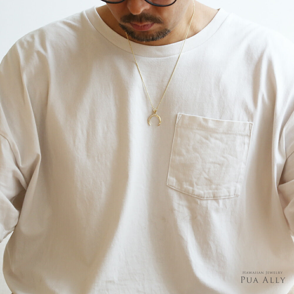 K14 ハワイアン Naja(ナジャ) ダイヤモンド ペンダントトップ男性着用画像/ハワイアンジュエリーブランドPUAALLY(プアアリ)
