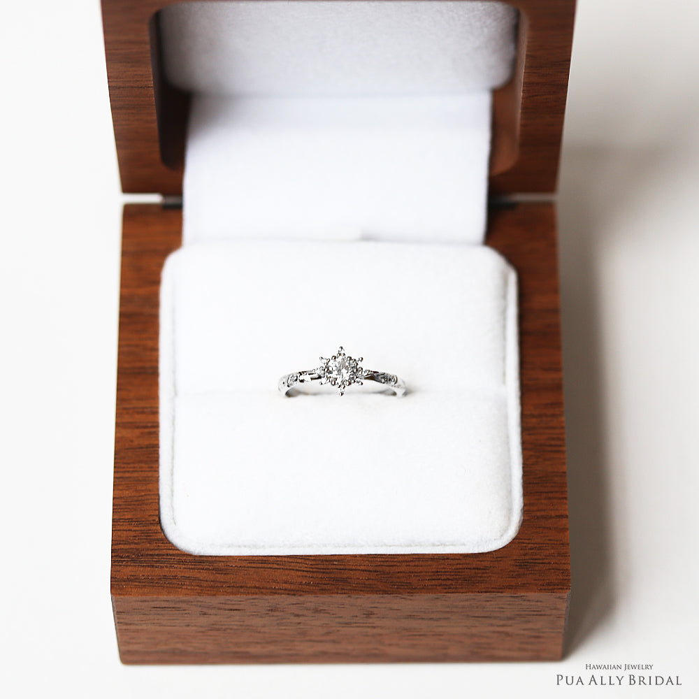 Pt900 ハワイアン 0.3ct エンゲージリング ◇Lahaina ラハイナ-太陽-木箱ラッピング