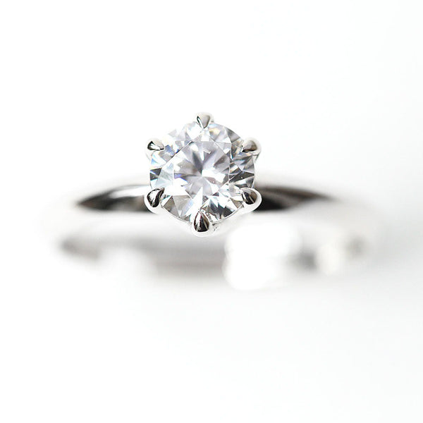 後悔しない、プロポーズにぴったりなプロポーズリングを紹介。