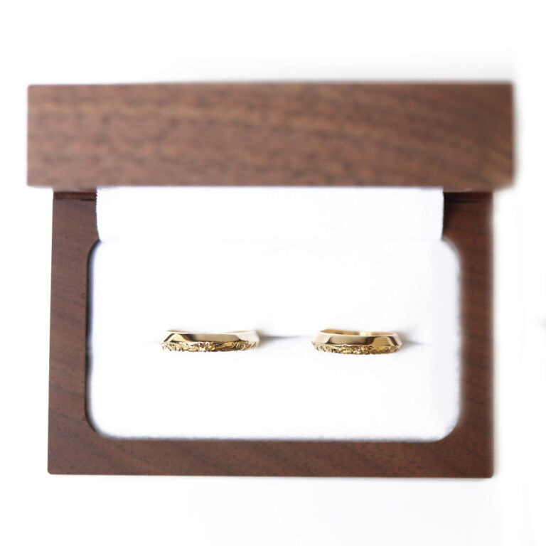 ハワイアンジュエリー【K14 ブリリアントソード】4mm幅 2mm厚 オーダーペアリングラッピング/ハワイアンジュエリーブランドPUAALLY(プアアリ)/ハワイアンリング
