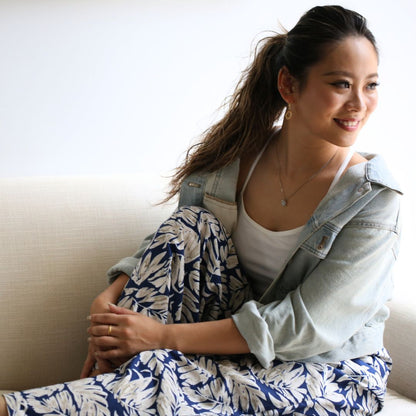 Pt900 ハワイアン ボンボヤージュペンダントトップ女性着用1