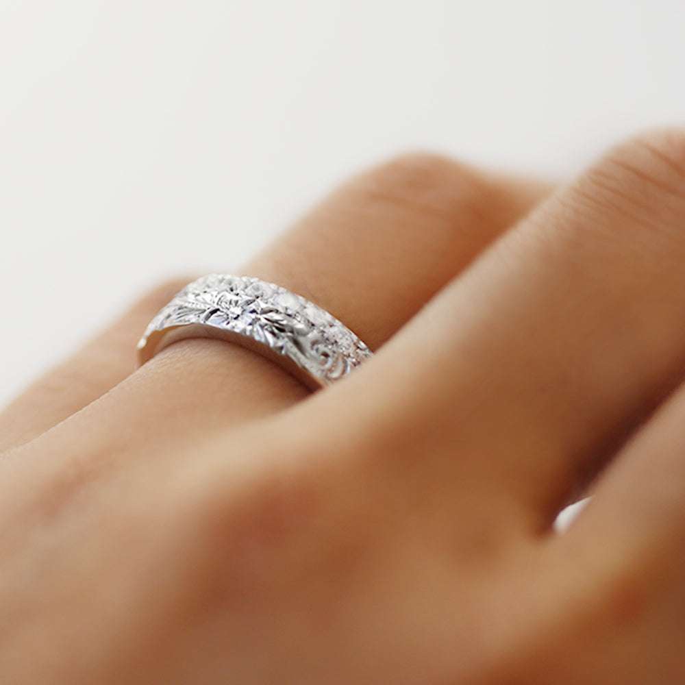 K18 ハワイアン フルエタニティリング シングル7mm着用アップ