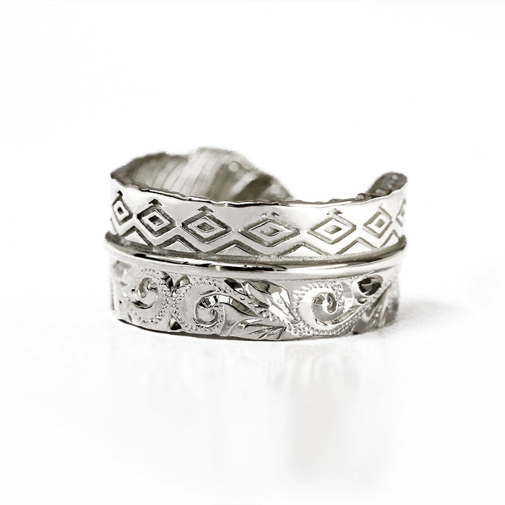 Pt900イーグルフェザーリングM表題