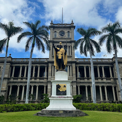 ポロル 片耳ピアス宮殿イメージ画像/ハワイアンジュエリーブランドPUAALLY(プアアリ)