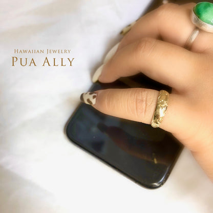 K14 ハワイアン サンライズトゥーリング Sサイズ女性着用画像4/ハワイアンリング/ハワイアンジュエリーリング/ハワイアンジュエリーブランドPUAALLY(プアアリ)